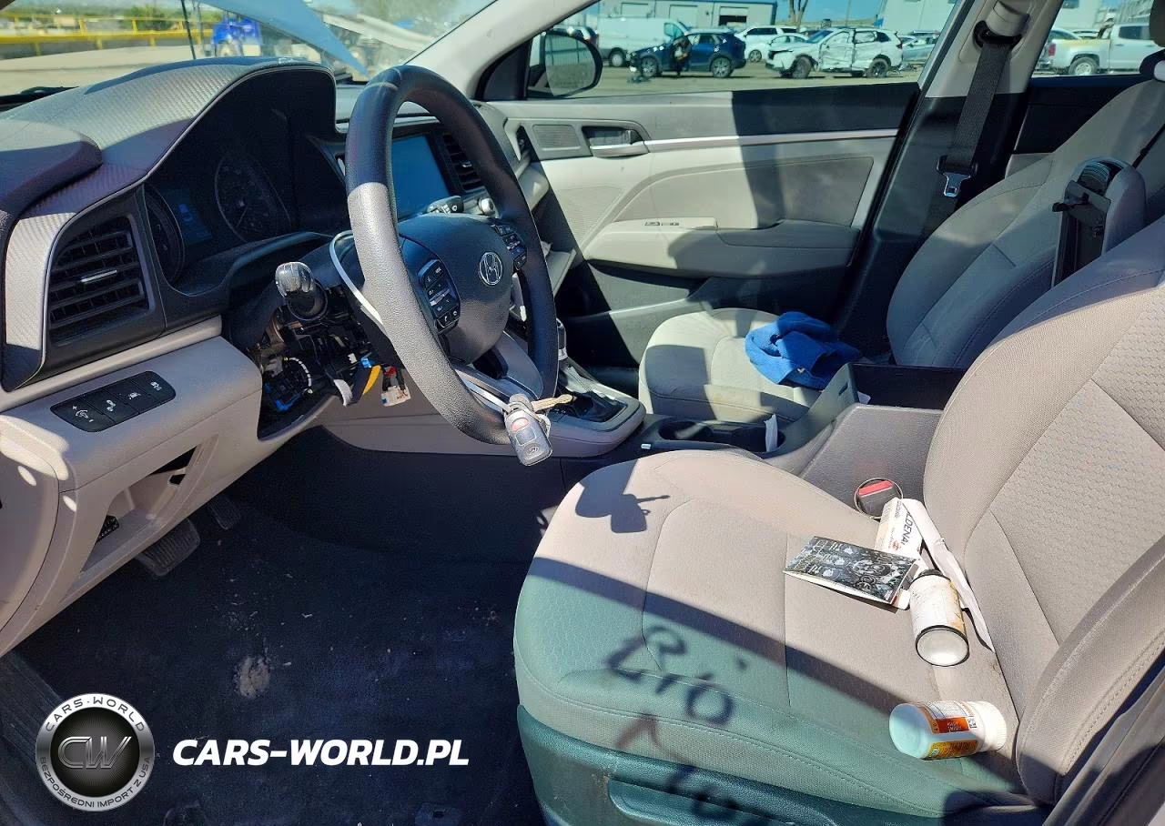 2019 Hyundai Elantra Sel VIN:5NPD84LF1KH408871 - 7