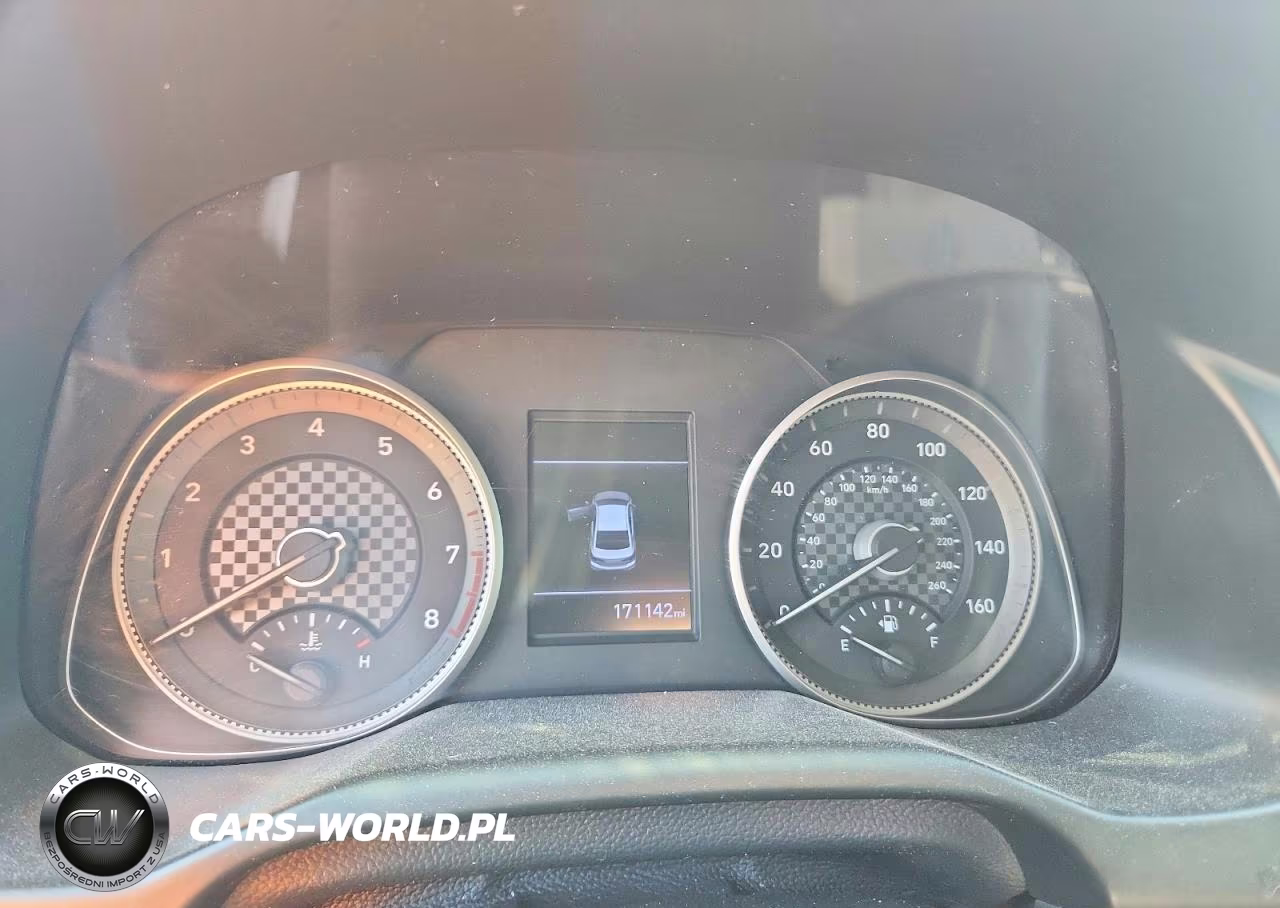 2019 Hyundai Elantra Sel VIN:5NPD84LF1KH408871 - 9
