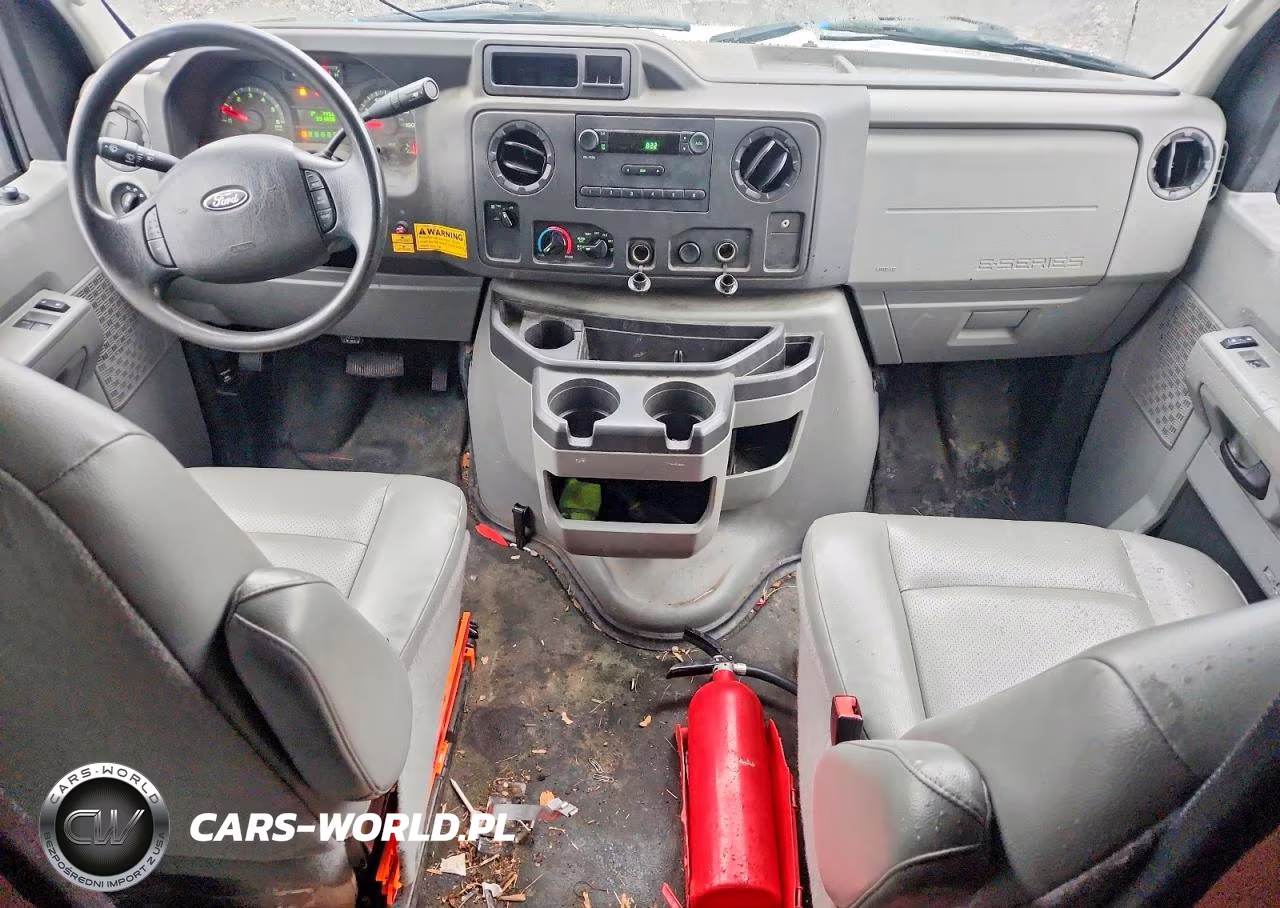 2019 Ford E450 Box Truck VIN:1FDXE4FS5KDC02548 - 8