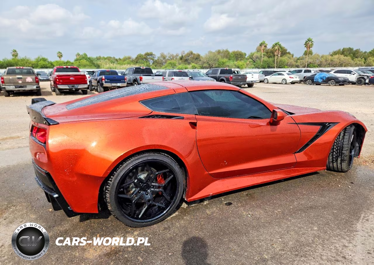 2016 Chevrolet Corvette Stingray 1Lt VIN:1G1YB2D71G5103773 - 3