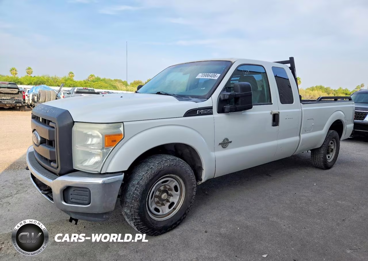 2014 Ford F250 Super Duty VIN:1FT7X2AT3EEB45560 - 1