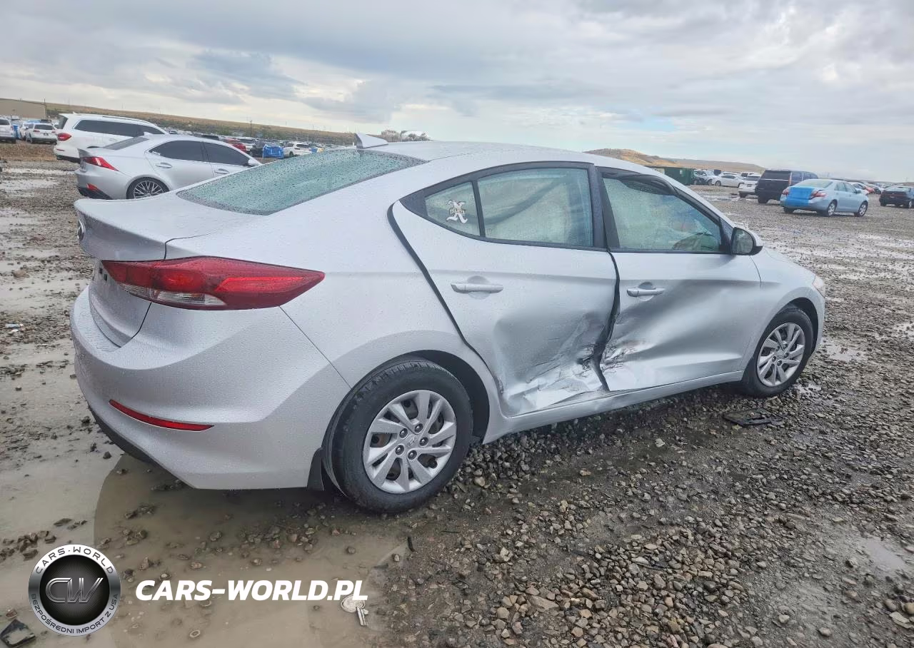 2017 Hyundai Elantra Se VIN:KMHD74LF3HU372114 - 3