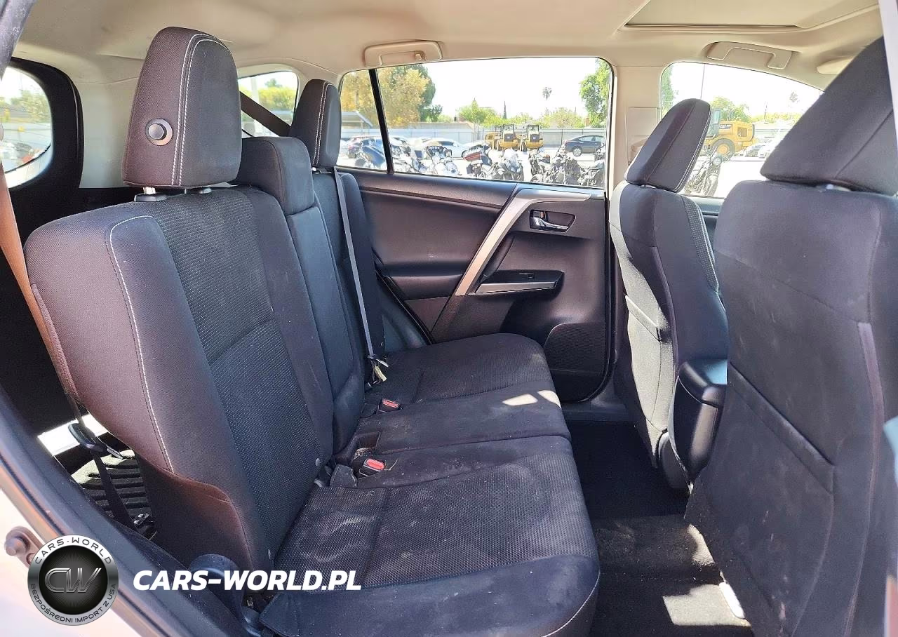 2016 Toyota Rav4 Xle VIN:JTMWFREV4GJ083020 - 11