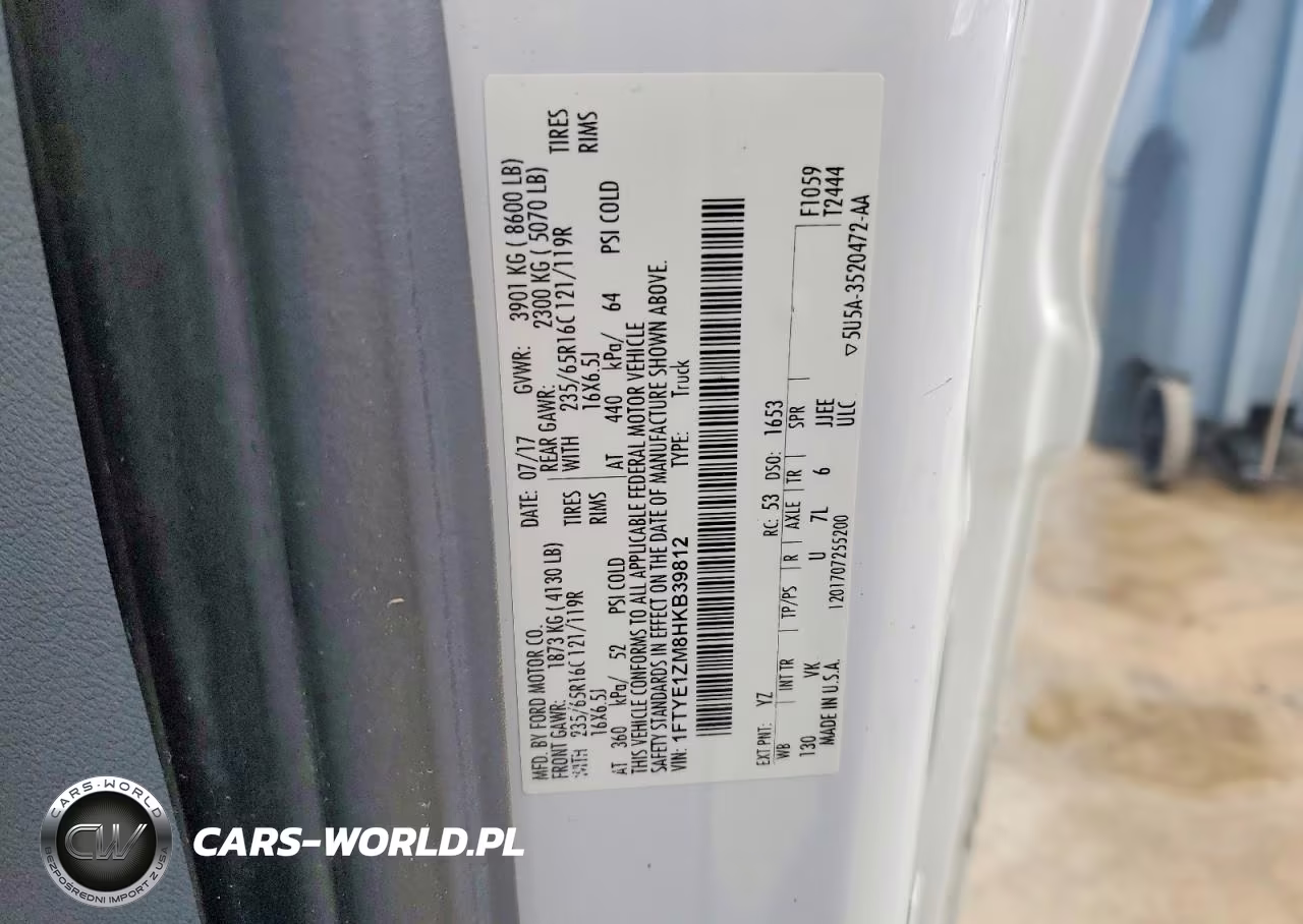 2017 Ford Transit 150 Delivery Van VIN:1FTYE1ZM8HKB39812 - 13