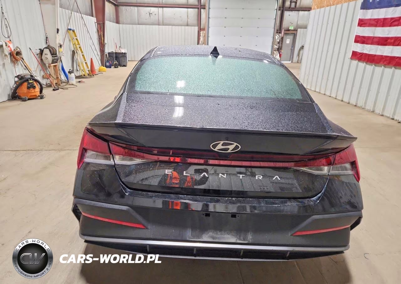 2026 Hyundai Elantra Sel Sport VIN:KMHLM4DG2TU152032 - 6