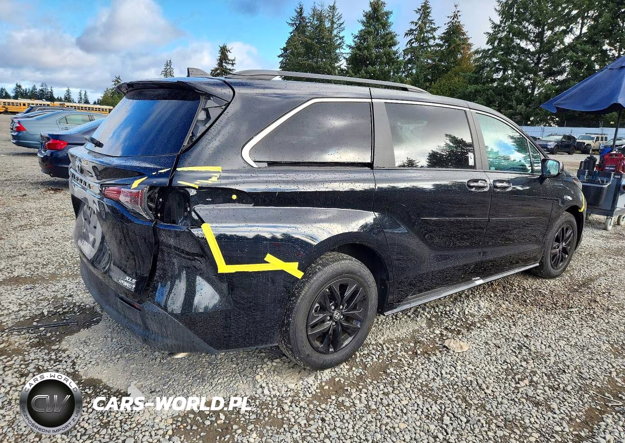 2024 Toyota Sienna Xle VIN:5TDYRKEC9RS184081 - 3
