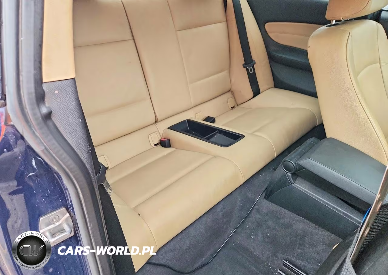 2013 BMW 1 Series VIN:WBAUP7C54DVP24616 - 10
