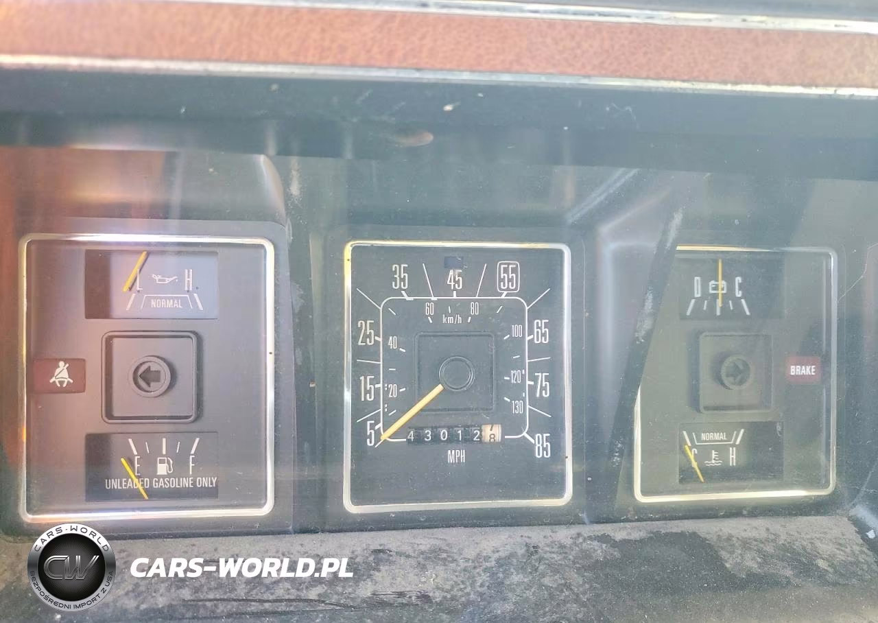 1984 Ford Econoline E150 Van VIN:1FDEE14H1EHB25882 - 9