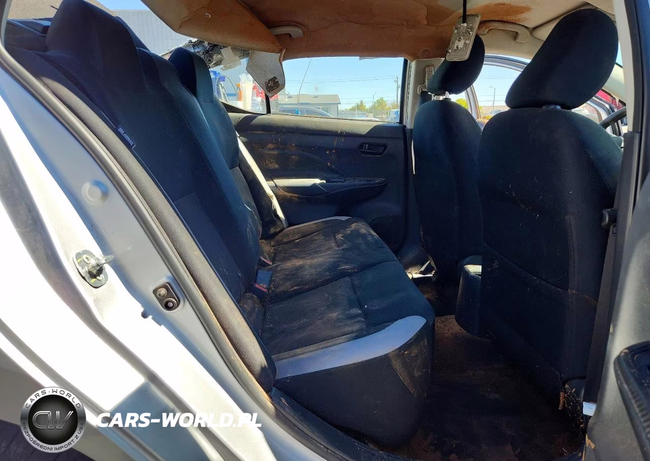 2025 Nissan Versa S VIN:3N1CN8DV0SL881472 - 10