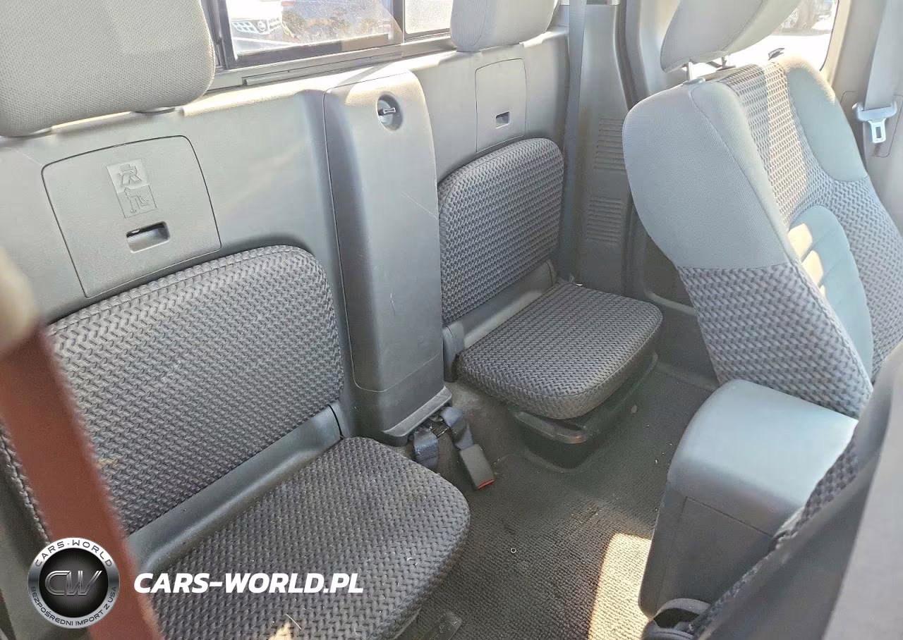 2010 Nissan Frontier VIN:1N6AD0CW1AC439603 - 10