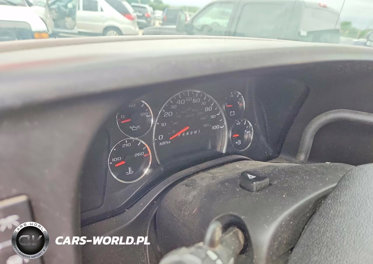 2023 Chevrolet Express G2500 VIN:1GCWGBFP1P1175173 - 9
