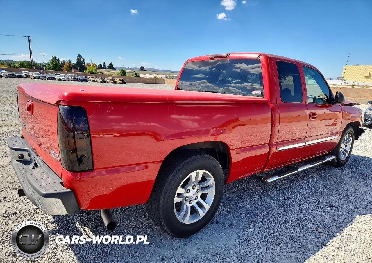 2003 GMC New Sierra C1500 VIN:2GTEC19T331319594 - 3