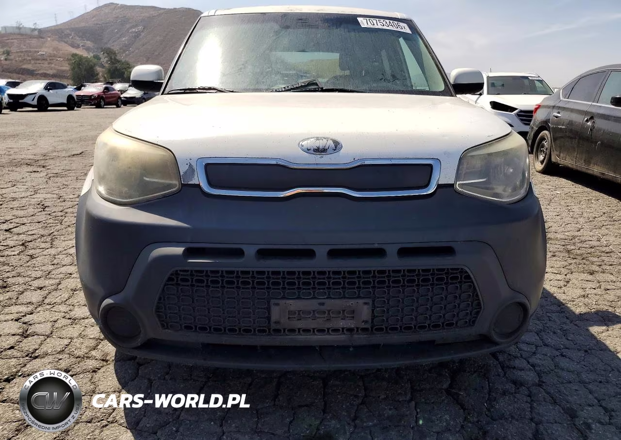 2014 Kia Soul Base VIN:KNDJN2A2XE7023883 - 5
