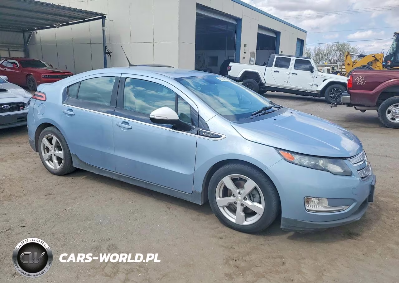 2014 Chevrolet Volt VIN:1G1RB6E49EU133090 - 4