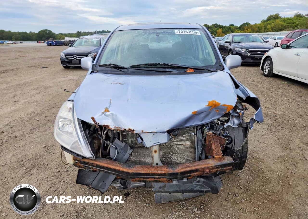 2010 Nissan Versa 1.8 S VIN:3N1BC1CP0AL417396 - 5
