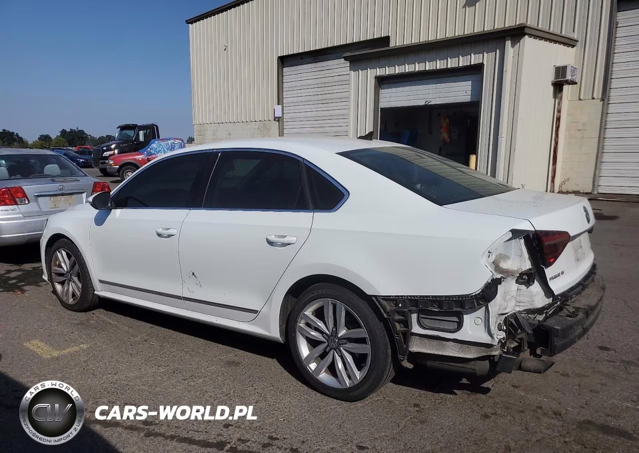 2017 Volkswagen Passat VIN:1VWGT7A35HV023174 - 2
