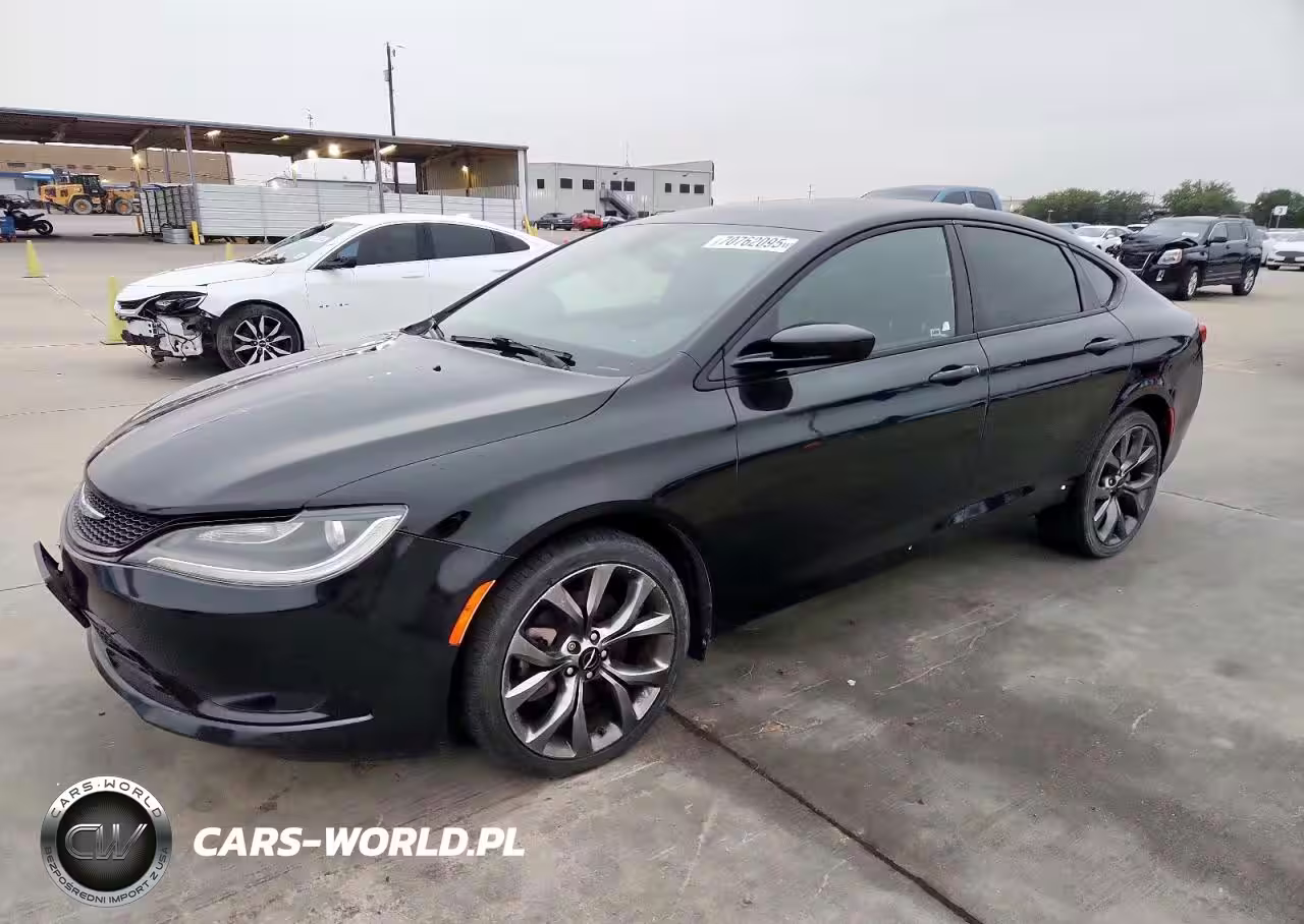 2016 Chrysler 200 S