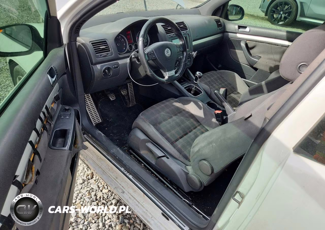 2008 Volkswagen Gti VIN:WVWEV71K58W222624 - 9