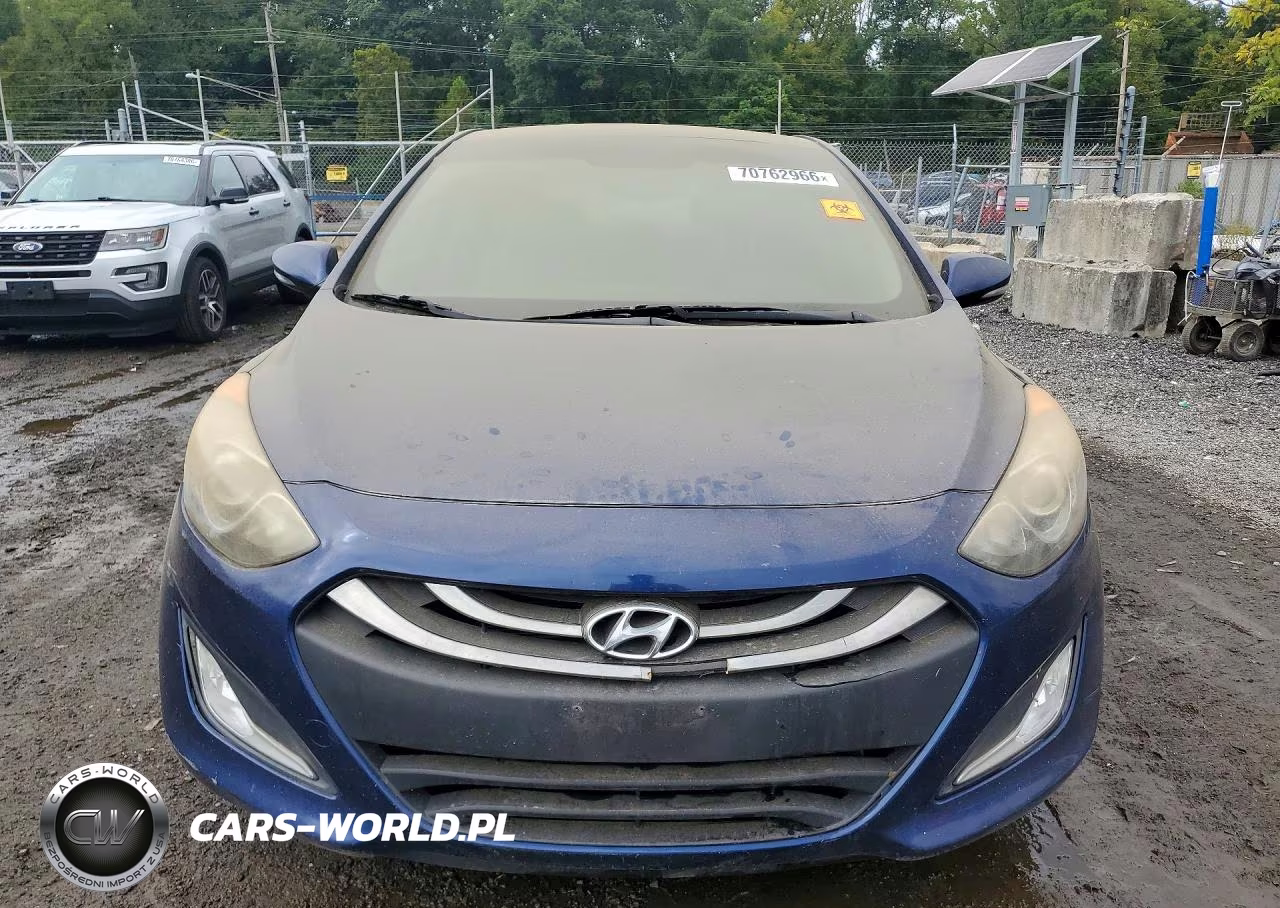 2013 Hyundai Elantra Gt Base VIN:KMHD35LEXDU023647 - 5