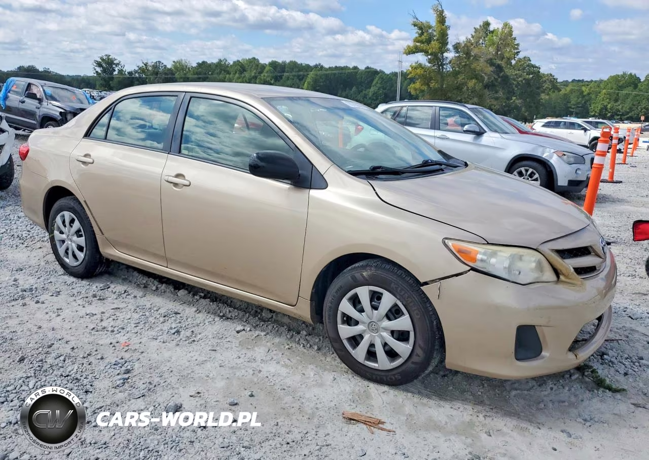 2011 Toyota Corolla Le VIN:JTDBU4EE7B9158455 - 4