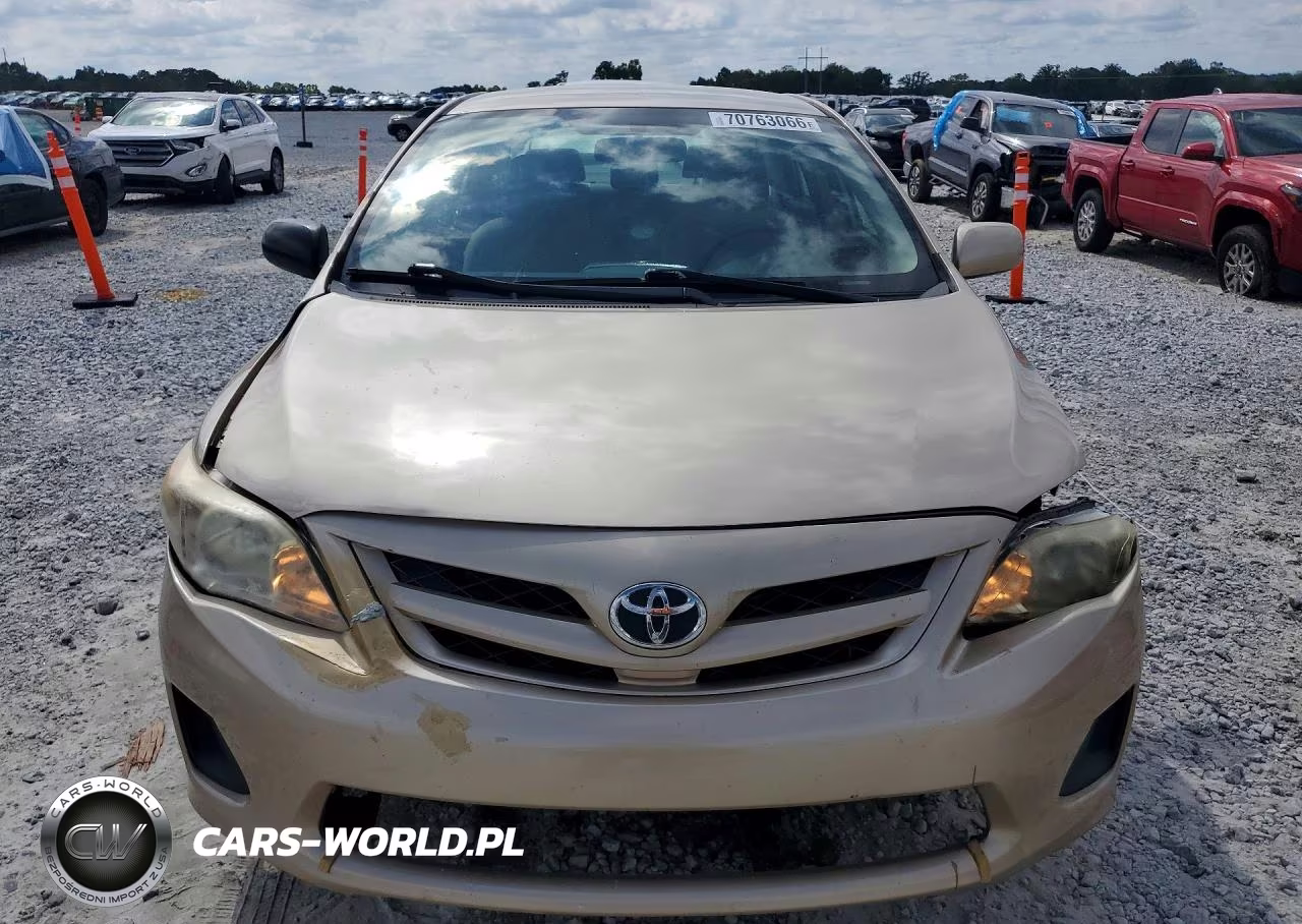 2011 Toyota Corolla Le VIN:JTDBU4EE7B9158455 - 5