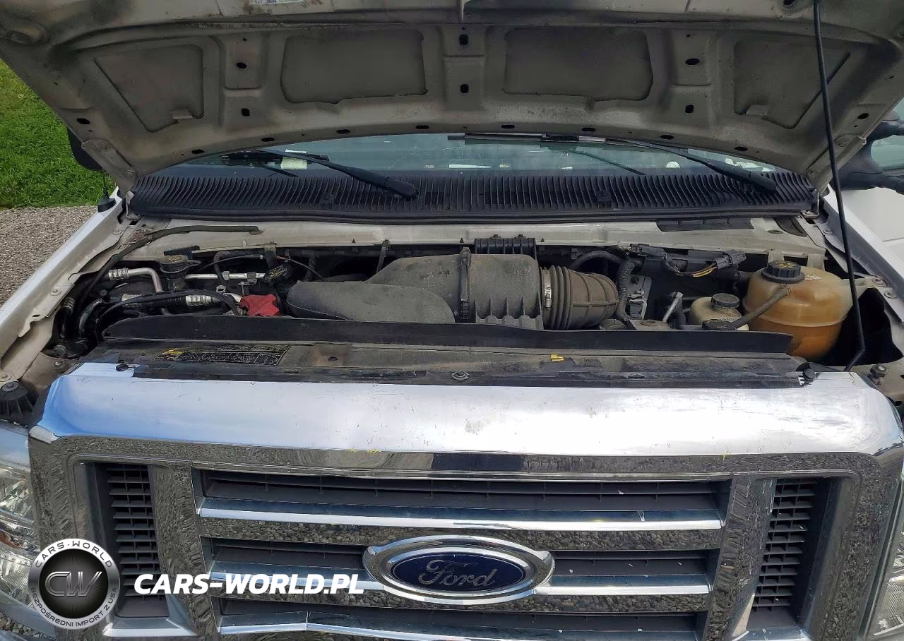 2010 Ford Econoline E350 Super Duty Cutaway Van VIN:1FDWE3FLXADA75762 - 12
