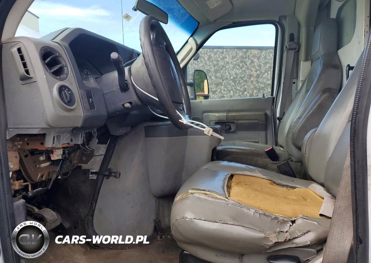 2010 Ford Econoline E350 Super Duty Cutaway Van VIN:1FDWE3FLXADA75762 - 7