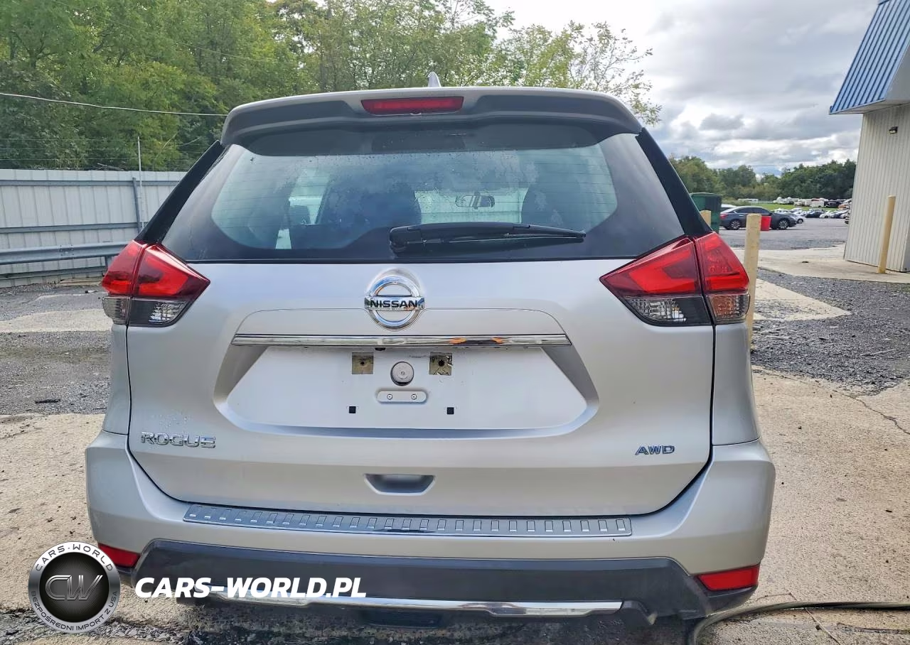 2018 Nissan Rogue S VIN:KNMAT2MV1JP517653 - 6