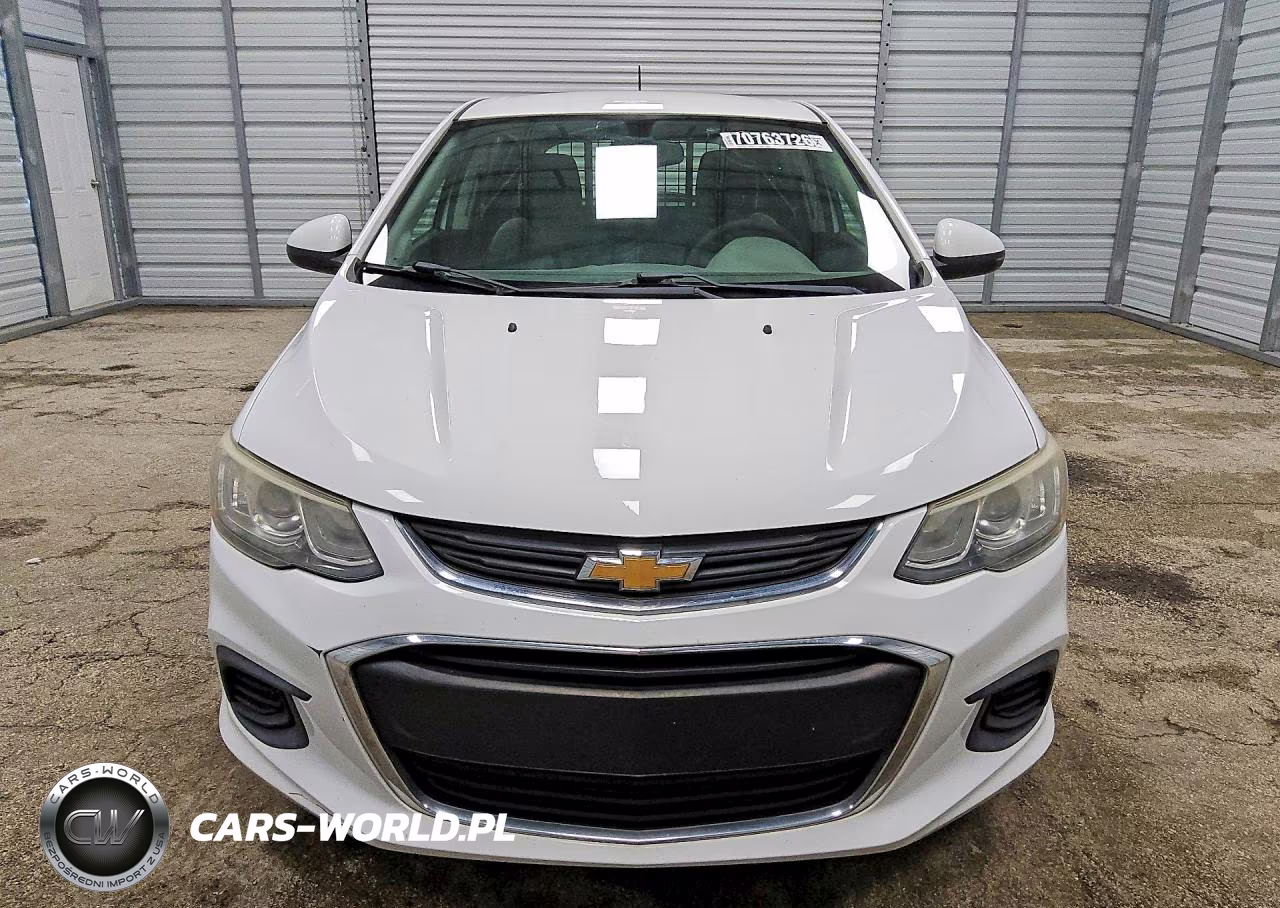 2018 Chevrolet Sonic VIN:1G1JG6SH9J4133526 - 5