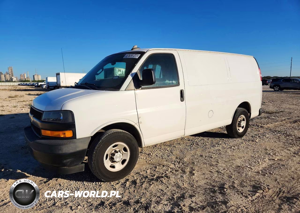2019 Chevrolet Express G2500 VIN:1GCWGAFP1K1368104 - 1