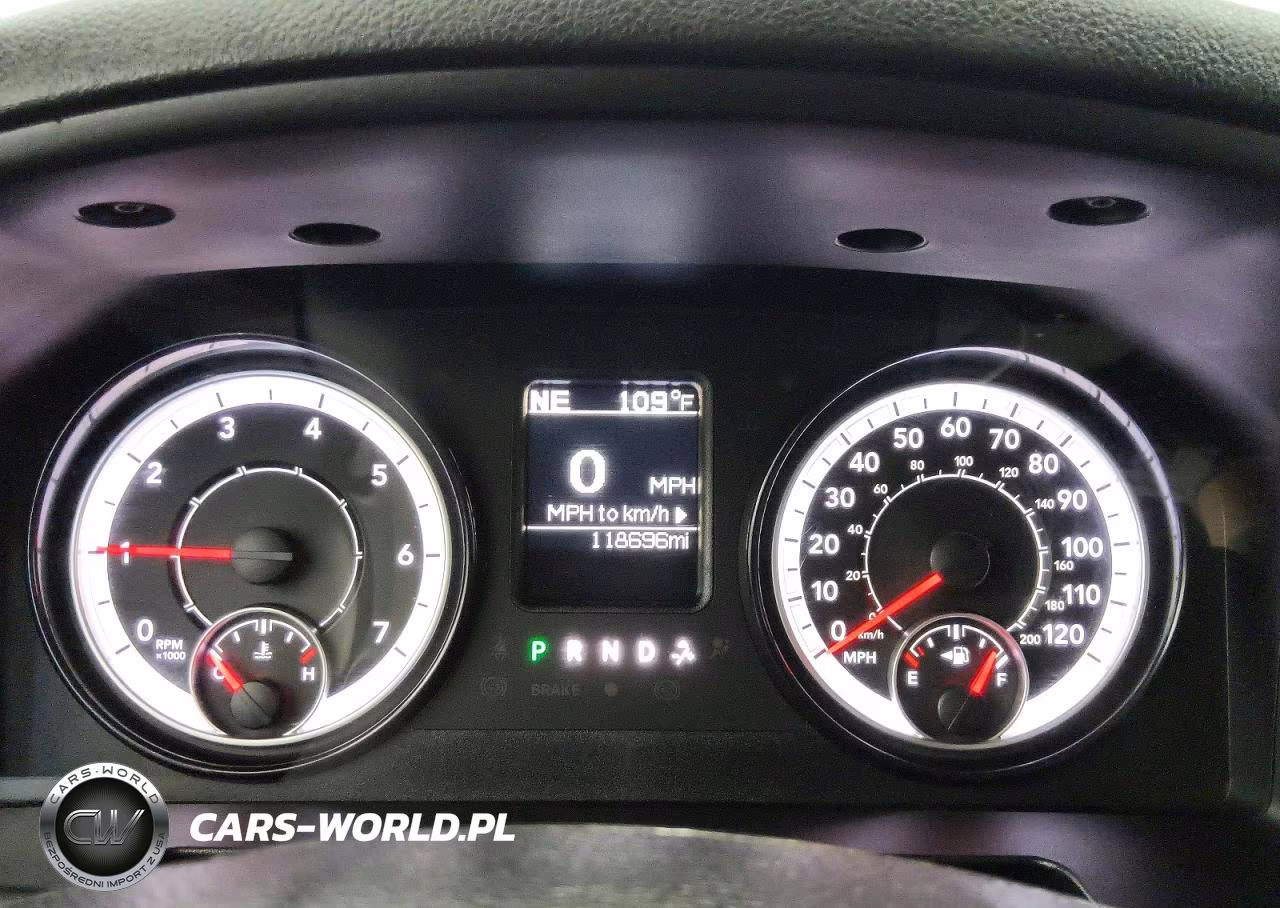 2021 Ram 1500 Classic Tradesman VIN:1C6RR6FG6MS512030 - 9