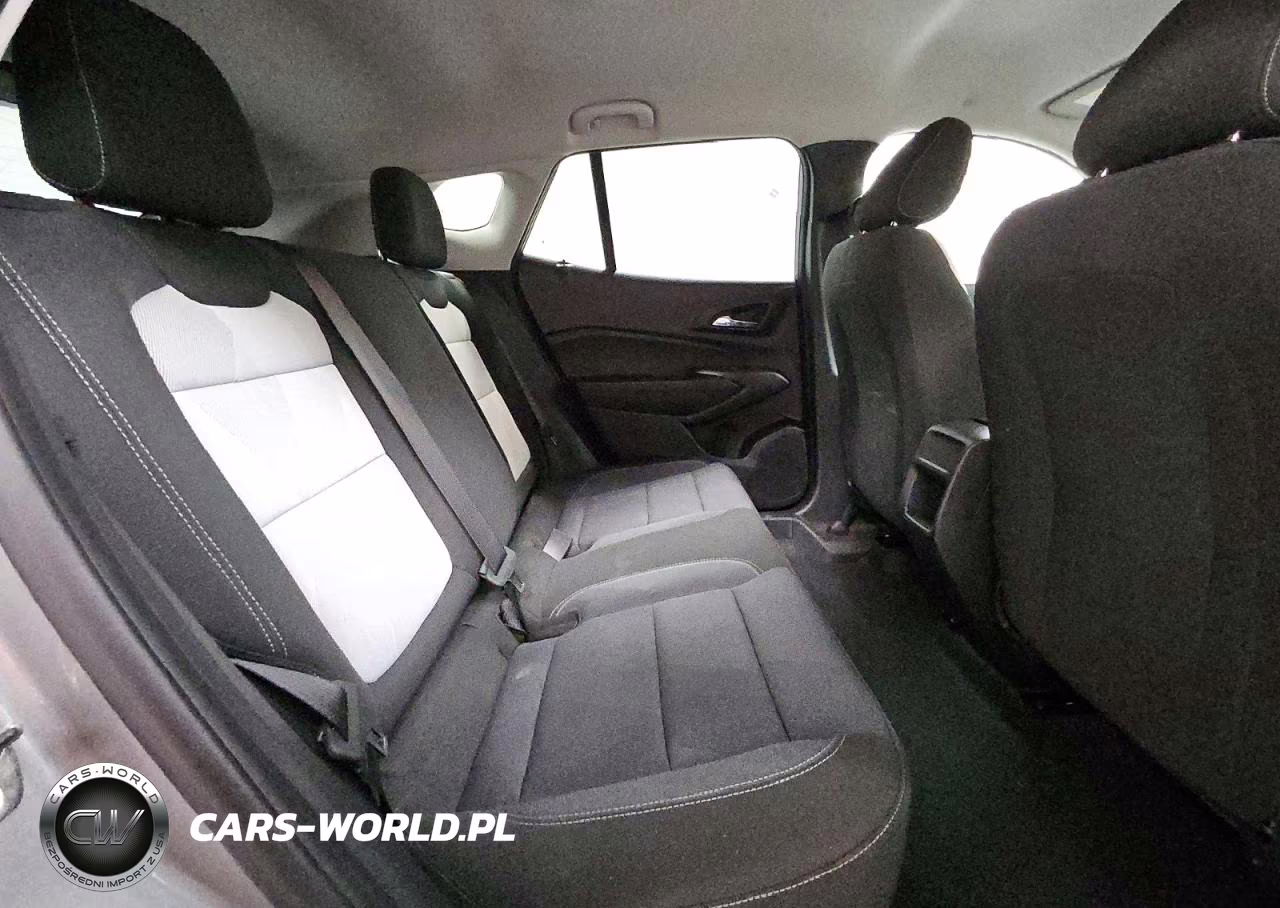 2026 Chevrolet Trax Ls VIN:KL77LFEP6TC092682 - 11