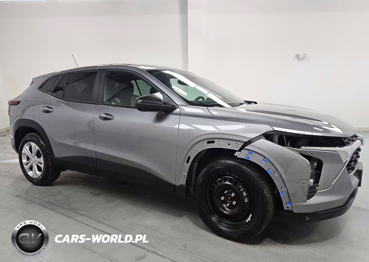 2026 Chevrolet Trax Ls VIN:KL77LFEP6TC092682 - 4