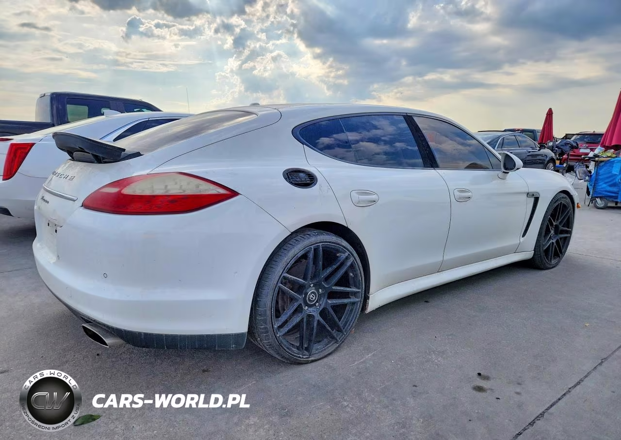 2012 Porsche Panamera 2 VIN:WP0AA2A75CL018358 - 3
