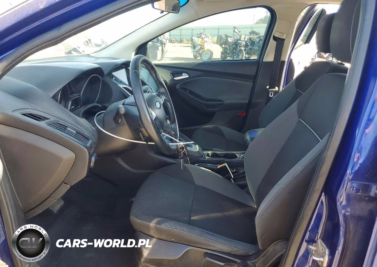 2012 Ford Focus Se VIN:1FAHP3F25CL267684 - 7