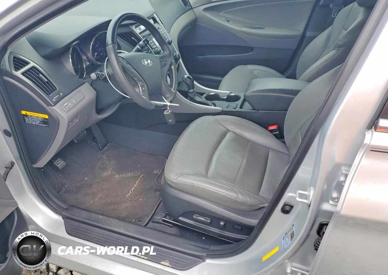 2012 Hyundai Sonata Hybrid VIN:KMHEC4A46CA028059 - 7