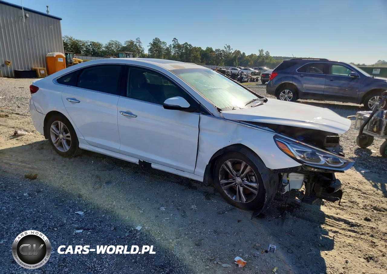 2018 Hyundai Sonata Limited VIN:5NPE34AF1JH684813 - 4