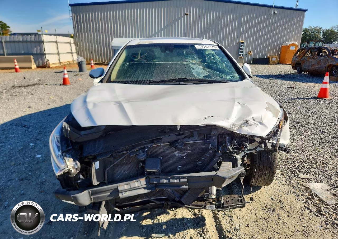 2018 Hyundai Sonata Limited VIN:5NPE34AF1JH684813 - 5