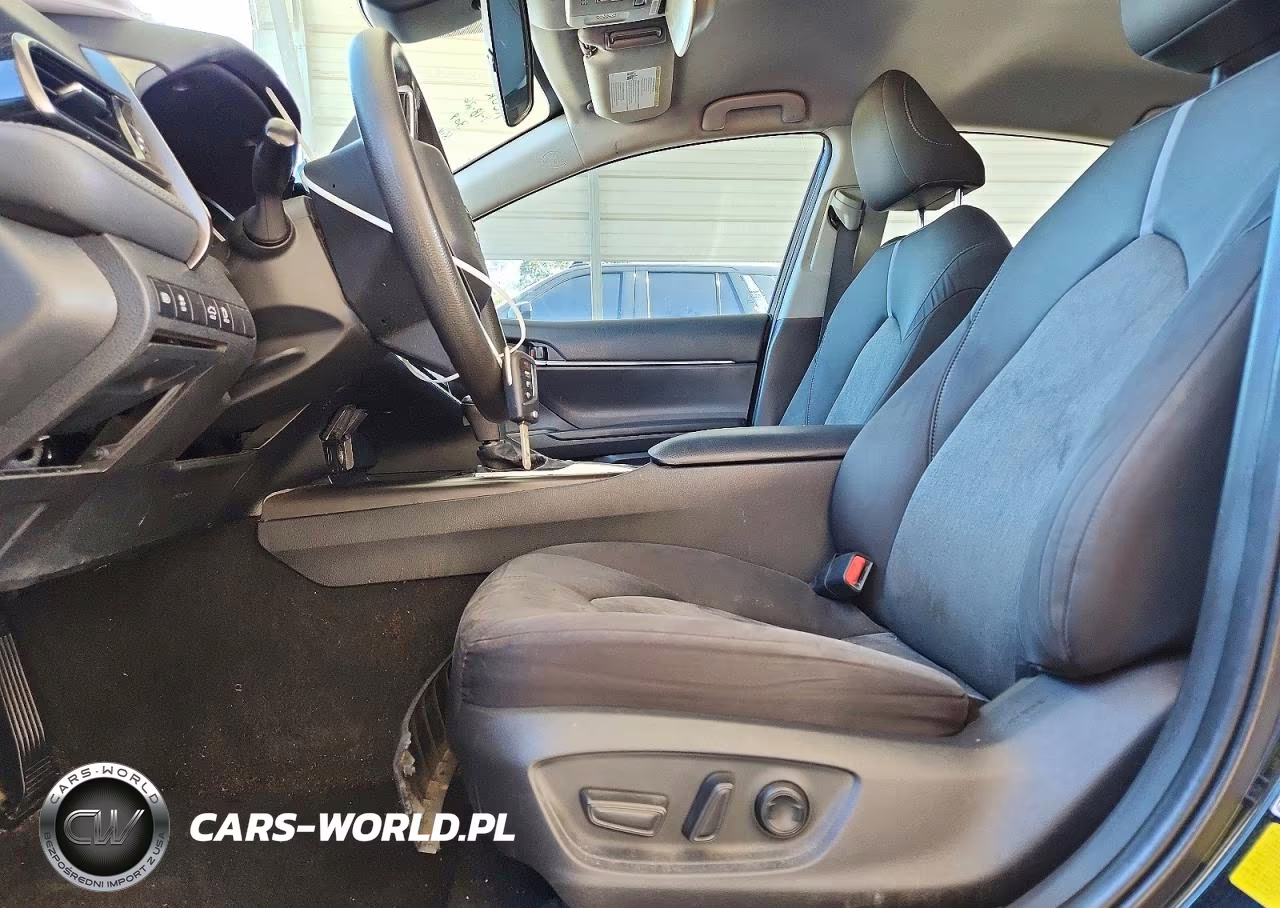 2021 Toyota Camry Le VIN:4T1C11AK4MU563028 - 7