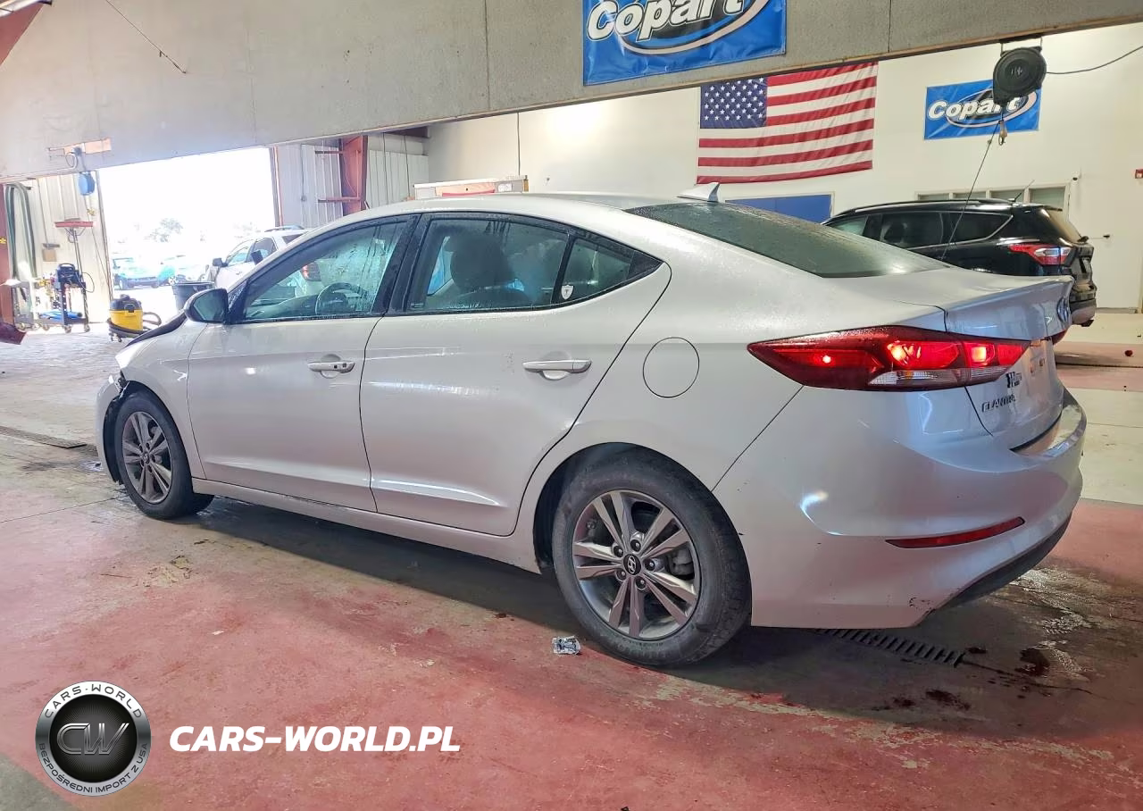 2018 Hyundai Elantra Value Edition VIN:KMHD84LF9JU586060 - 2