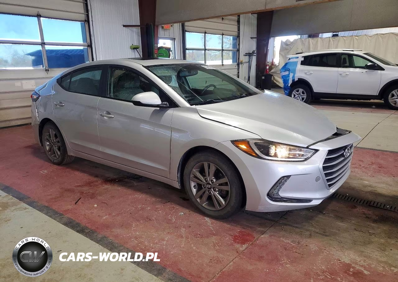 2018 Hyundai Elantra Value Edition VIN:KMHD84LF9JU586060 - 4