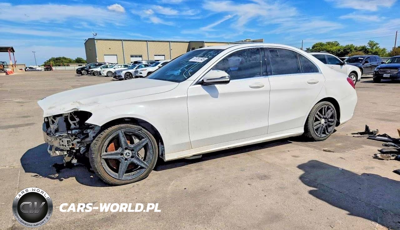 2018 Mercedes-Benz C 300