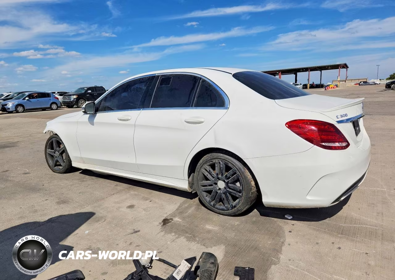 2018 Mercedes-Benz C 300 VIN:55SWF4JB0JU257497 - 2