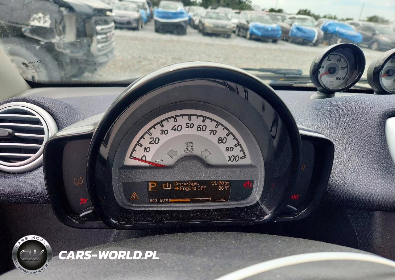 2016 Smart Fortwo VIN:WMEEJ9AA4GK845285 - 9