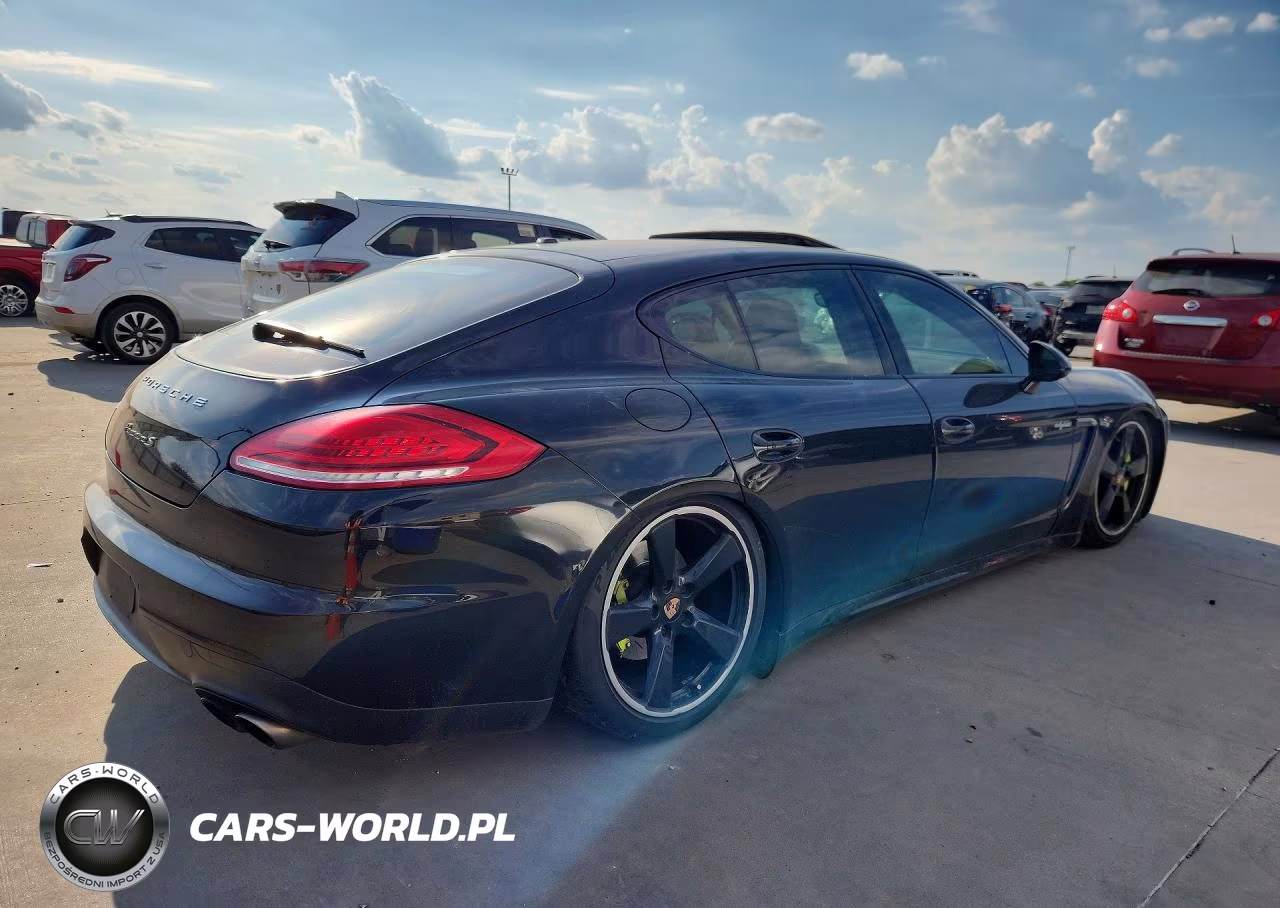 2014 Porsche Panamera S Hybrid VIN:WP0AD2A76EL044753 - 3