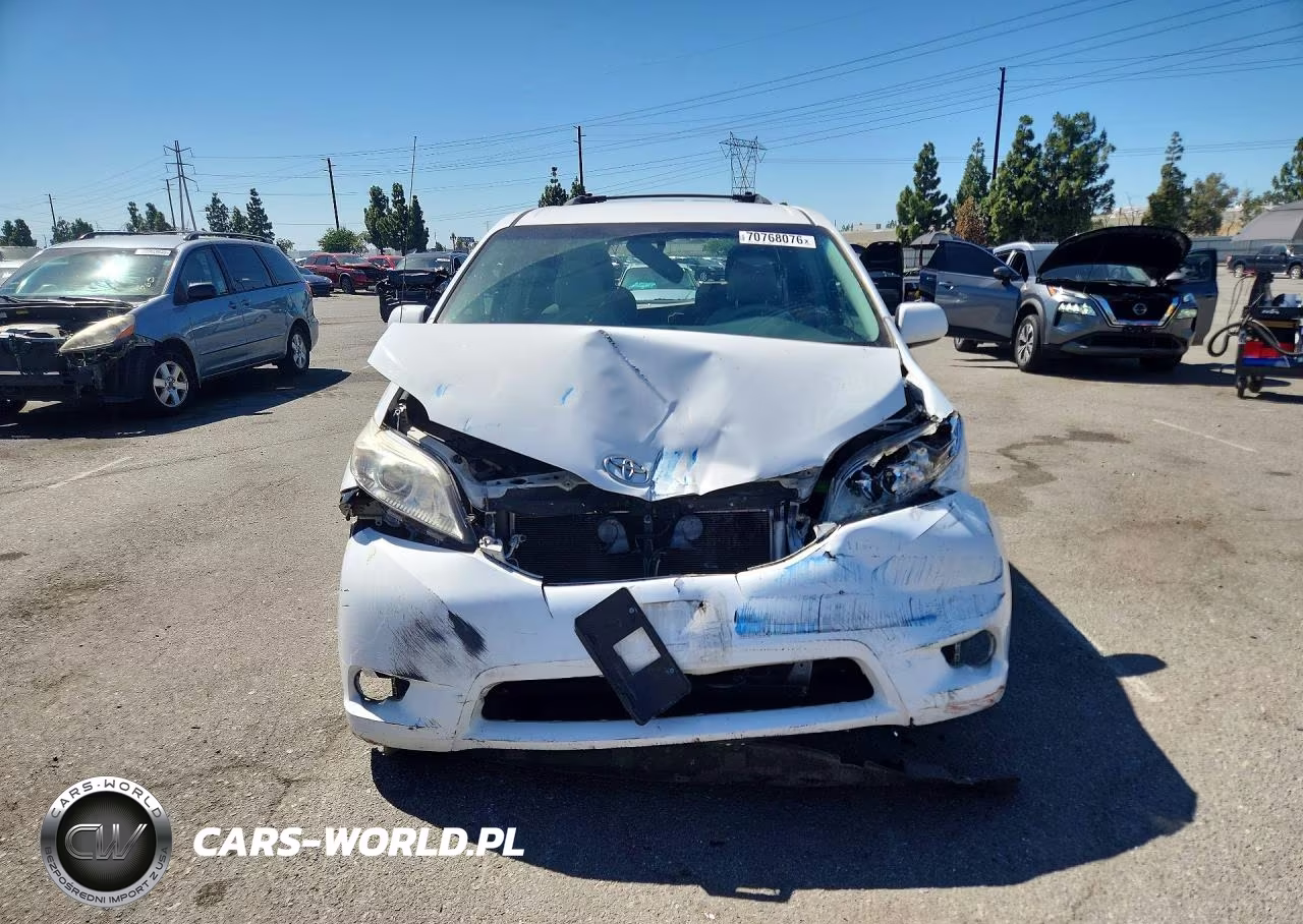 2013 Toyota Sienna Le VIN:5TDKK3DCXDS290842 - 5