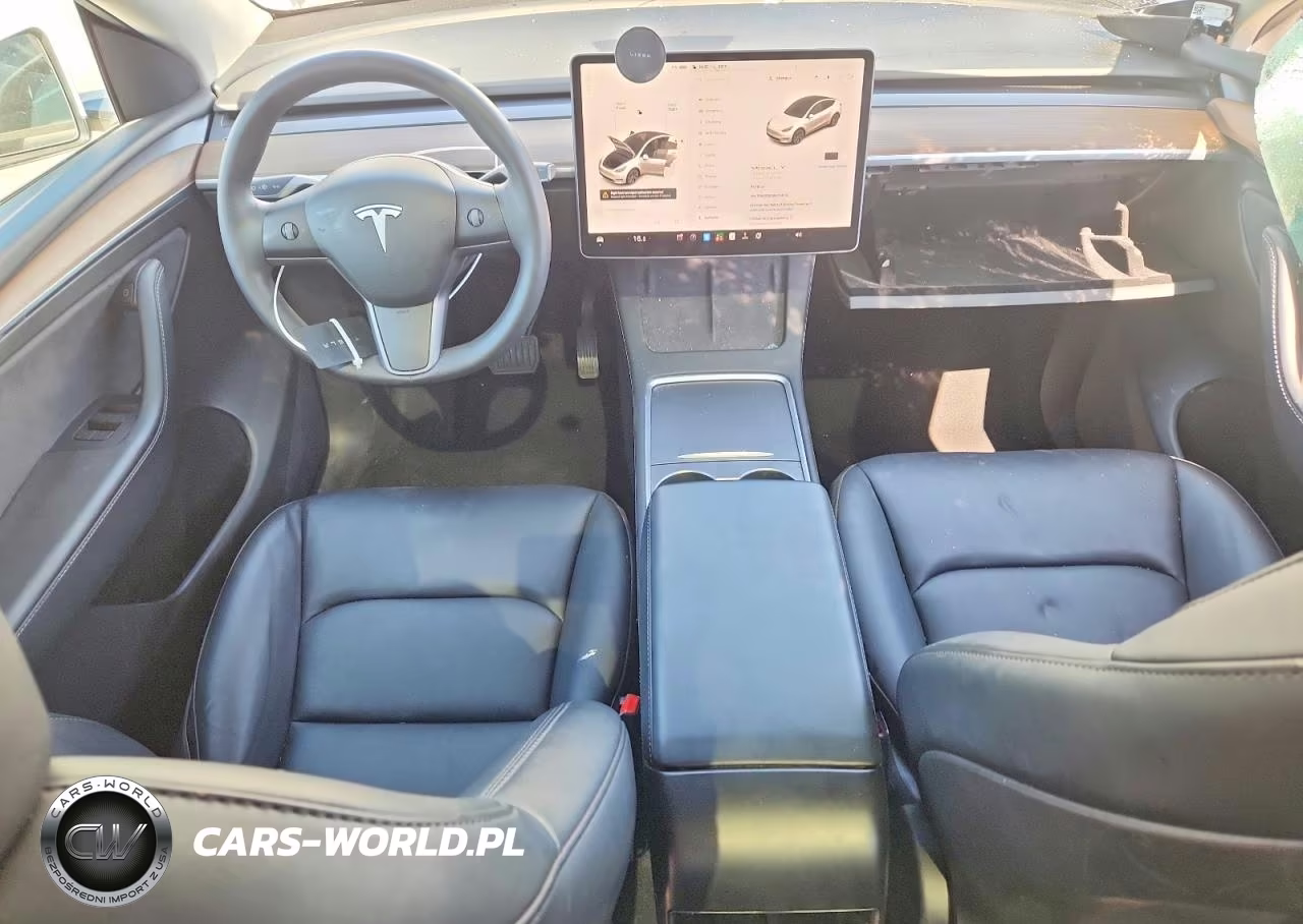 2024 Tesla Model Y VIN:7SAYGDEE8RF114582 - 8