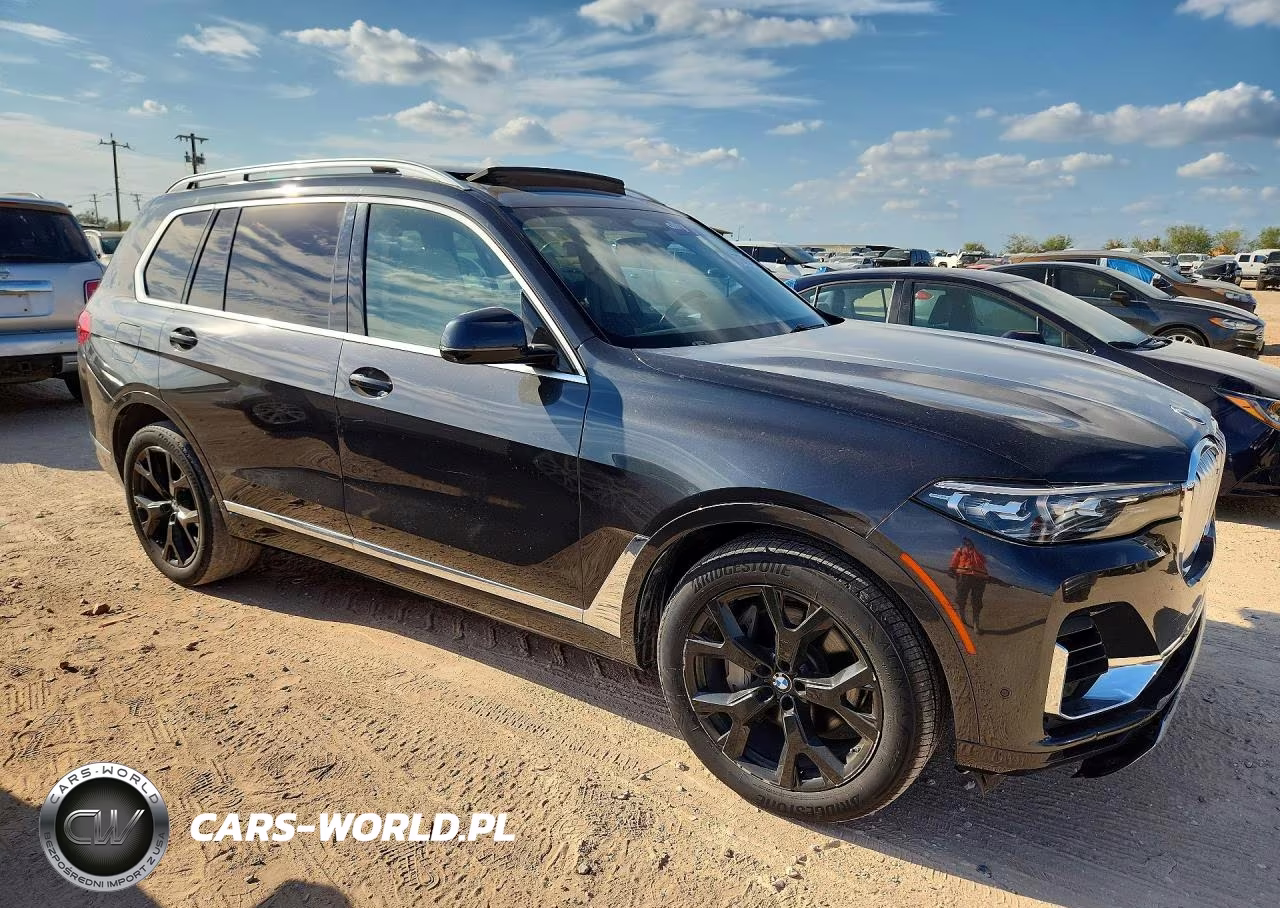 2019 BMW X7 xDrive50I VIN:5UXCX4C51KLS38009 - 4