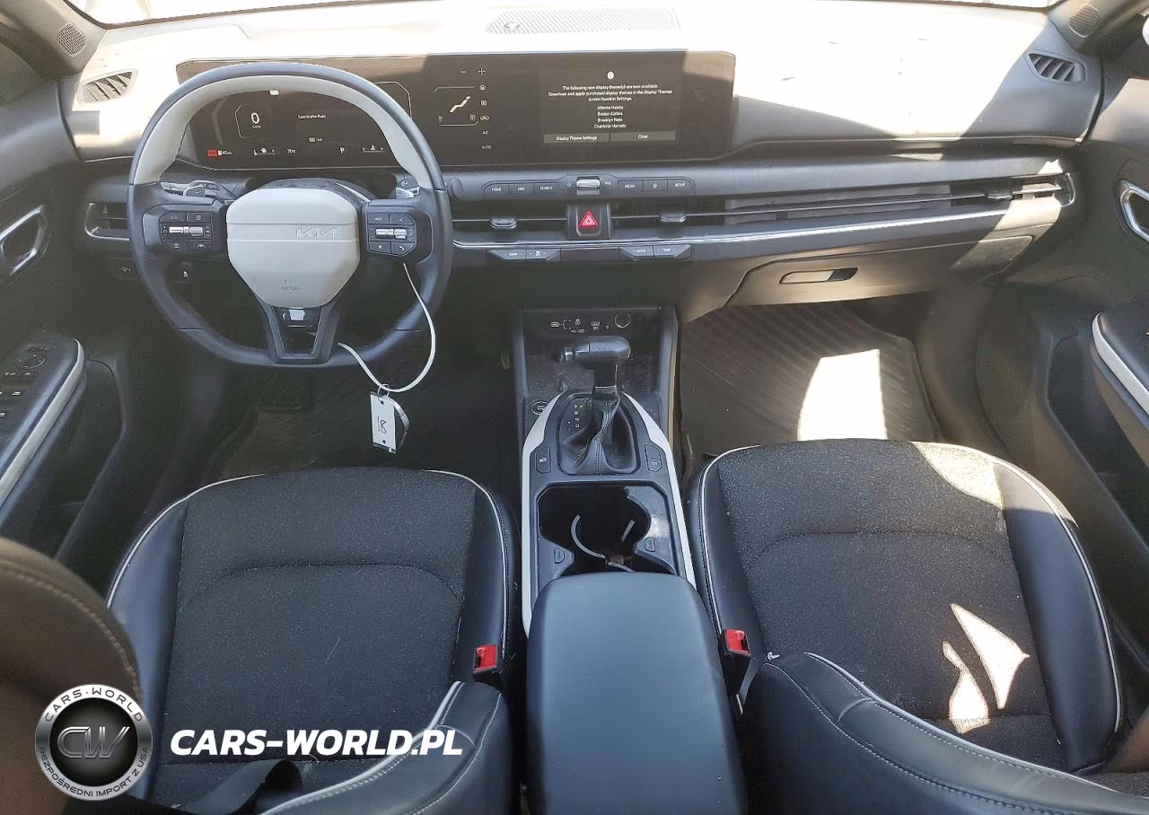 2025 Kia K4 Gt Line VIN:3KPFW4DE8SE058230 - 8