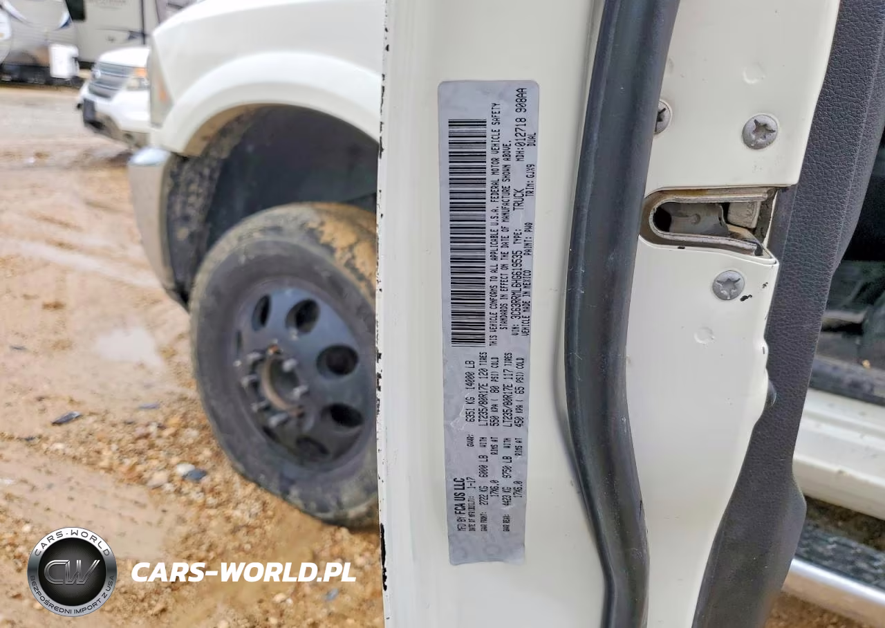 2017 Ram 3500 Laramie VIN:3C63RRML6HG619535 - 13